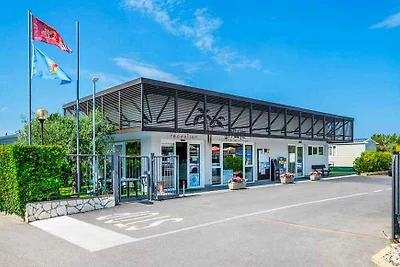 Mobilehome mit Klimaanlage, Terrasse und Pool