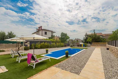 Ferienhaus mit Privatpool