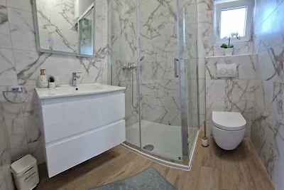 Ferienwohnung mit Klimaanlage und Grill