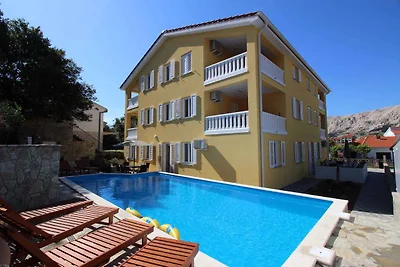 Appartamento Vacanza con famiglia Baska