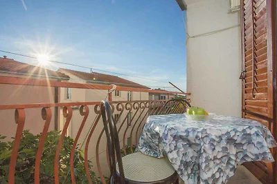 Studio mit Balkon
