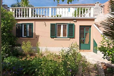 Ferienwohnung mit Terrasse und Klimaanlage