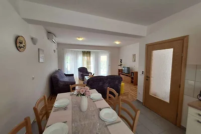 Ferienhaus mit Pool