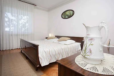 Ferienwohnung mit Kinderschaukel und
