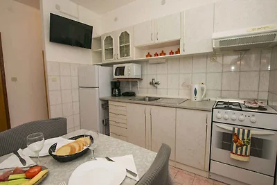 Ferienwohnung mit Terrasse und Klimaanlage
