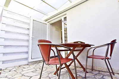 Studio nah am meer, mit pool und jacuzzi