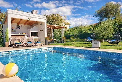 Villa mit privatem Pool und Sauna