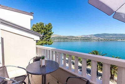 Ferienwohnung mit Balkon und Meerblick