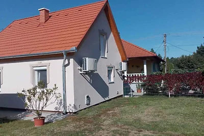 Ferienhaus mit Klimaanlage und Massagedusche