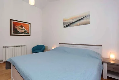 Ferienwohnung mit einen Balkon und Meerblick