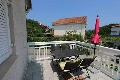 Ferienwohnung mit Klimaanlage und Balkon