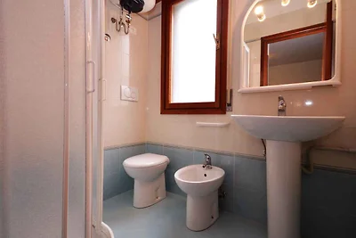 Ferienwohnung mit Klimaanlage und Balkon