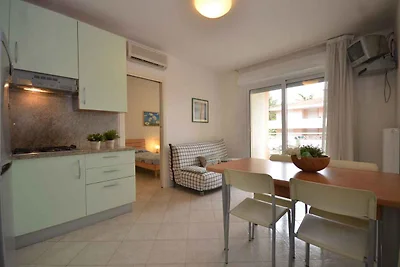 Ferienwohnung mit Klimaanlage und Balkon