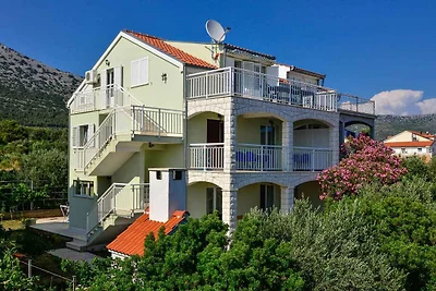 Ferienwohnung mit Klimaanlage und Meerblick i