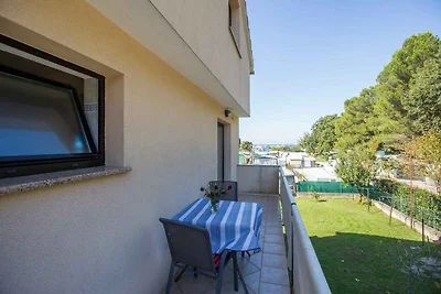 Ferienwohnung mit Klimaanlage und Balkon