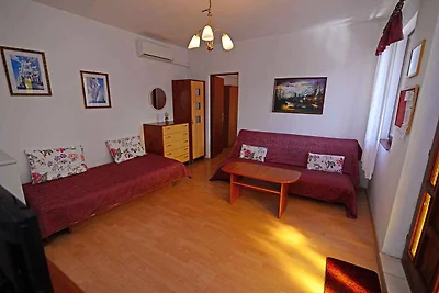 Ferienwohnung mit grosser Terrasse und schöne