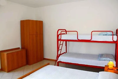 Ferienwohnung mit Terrasse und Klimaanlage im