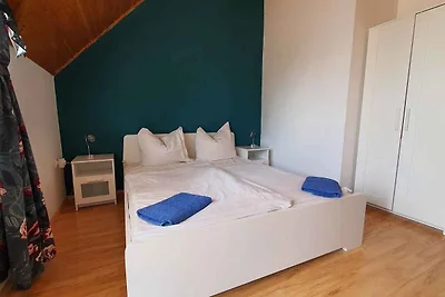 Ferienwohnung mit Garten und Pool