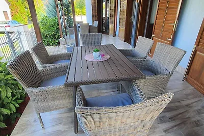 Ferienhaus im Wassernähe mit Klimaanlage und