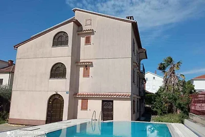 Ferienwohnung mit Pool zur gemeinsamen