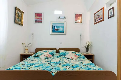 Appartamento Vacanza con famiglia Grebaštica