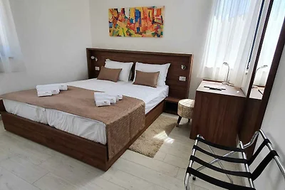 Ferienwohnung mit Pool und Klimaanlage