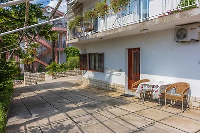 Studio mit Terrasse und Klimaanlage
