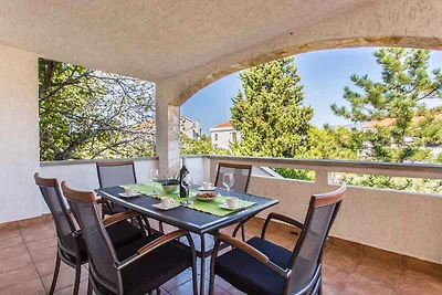 Ferienwohnung mit Terrasse und Klimaanlage