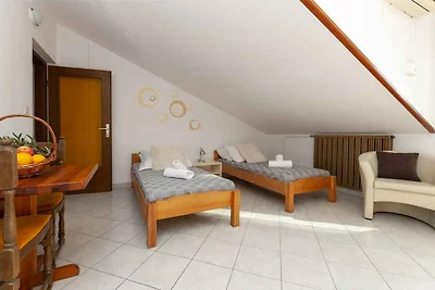 Ferienwohnung mit Balkon und Grill