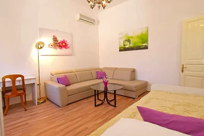 Ferienwohnung mit Klimaanlage und Terrasse