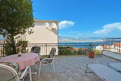 Ferienwohnung mit Klimaanlage, Terrasse und M
