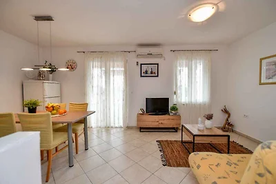 Ferienwohnung mit Terrasse und Meerblick