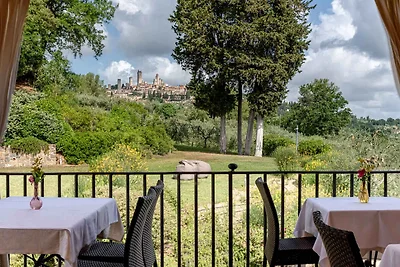 Ferienwohnung mit Pergola und Pool
