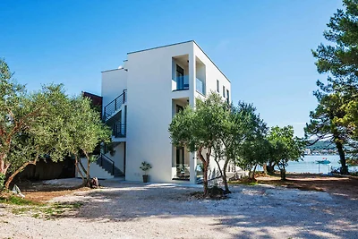 Willkommen im Ferienhaus Punta in Sukošan!