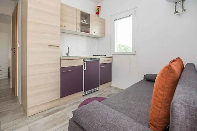 Ferienwohnung mit Klimaanlage und Balkon