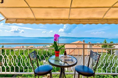 Ferienwohnung mit Klimaanlage und Balkon
