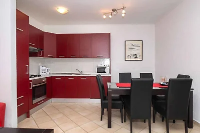 Gemütliche Ferienwohnung Gloria in Jezera auf