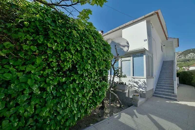 Ferienwohnung modern eingerichtet, 300 m zur