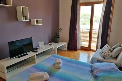 Ferienwohnung mit Balkon und Meerblick