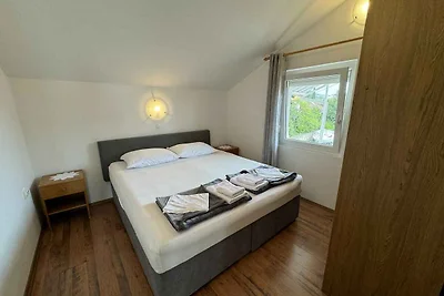 Ferienwohnung mit Balkon und Meerblick