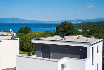 Ferienwohnung mit Klimaanlage und Meerblick