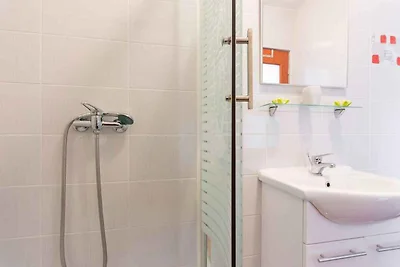 Studio mit Terrasse und schönen Meerblick