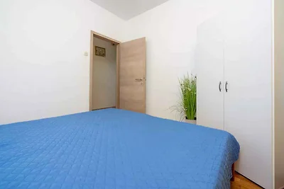 Ferienwohnung mit Terrasse, Balkon und Meerbl