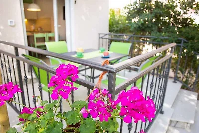 Ferienwohnung mit Terrasse und Klimaanlage