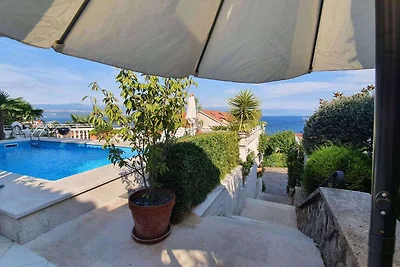 Studio mit Meerblick und Pool