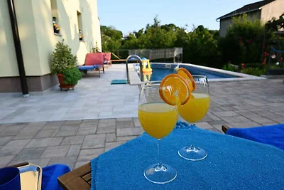 Villa Villa Jozi mit Pool