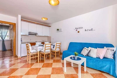 Ferienwohnung mit Balkon und Klimaanlage