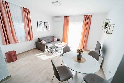 Ferienwohnung mit Klimaanlage und Meerblick