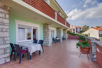 Ferienwohnung mit Terrasse und Meerblick