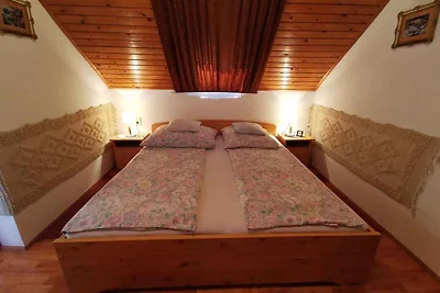 Ferienhaus mit Balkon und Klimaanlage
